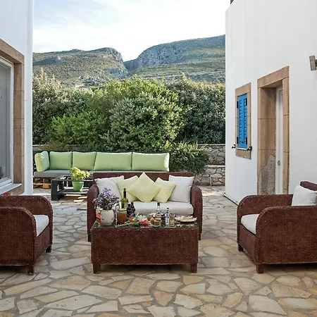 Athena Kythera 3* Diakofti