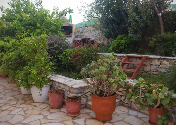 Aparthotel Athena Kythera 3*