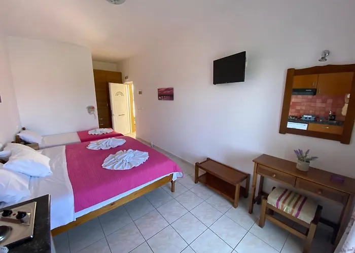 Athena Kythera Aparthotel Diakofti