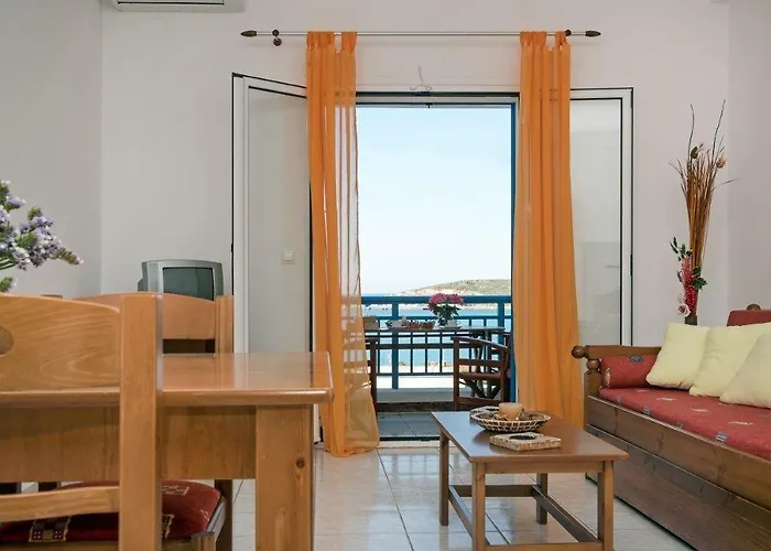 Aparthotel Athena Kythera 3*