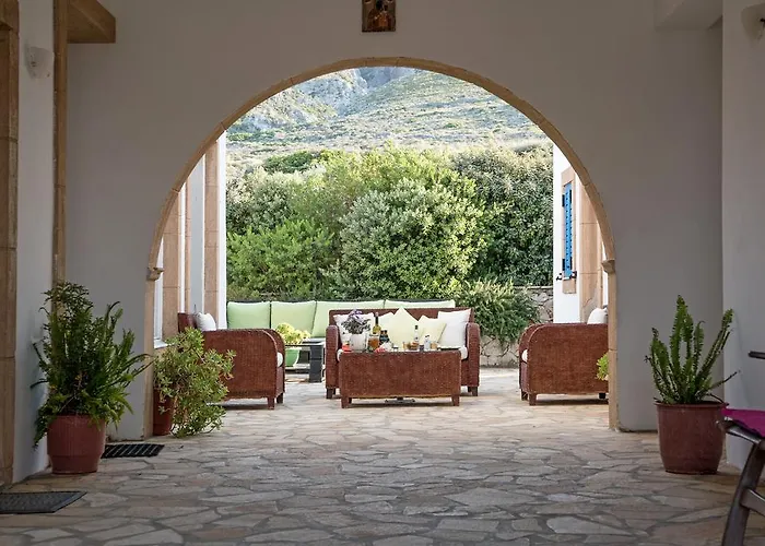 Aparthotel Athena Kythera Diakofti