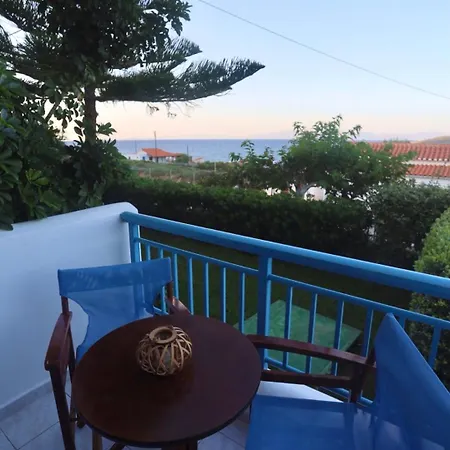 Athena Kythera Aparthotel *
