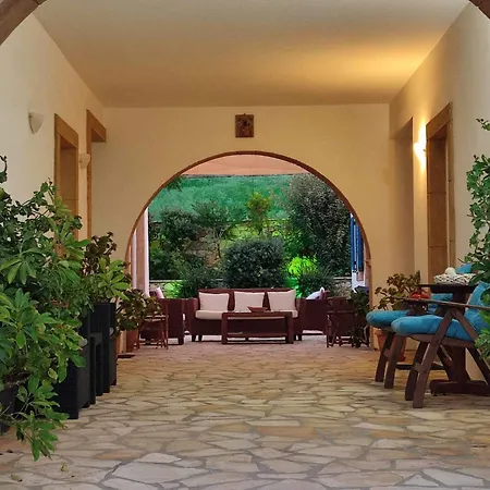Athena Kythera Apart Otel 3*