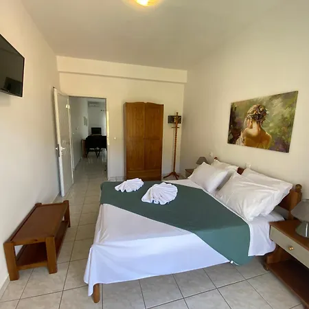 Aparthotel Athena Kythera *