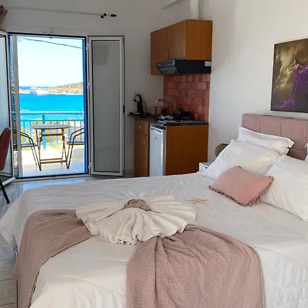 Athena Kythera Apart Otel