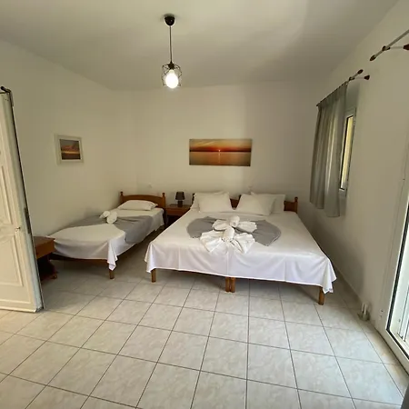 Athena Kythera 3* Diakofti