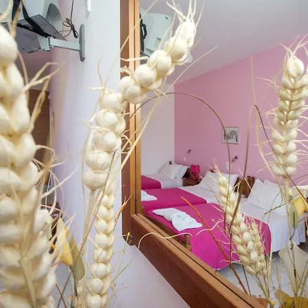 Apartahotel Athena Kythera