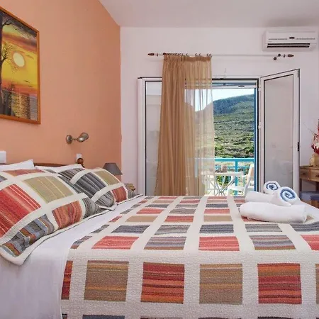 Athena Kythera Apartahotel Diakofti