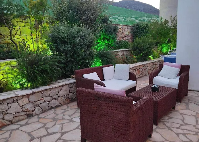 Ξενοδοχείο με διαμερίσματα Athena Kythera