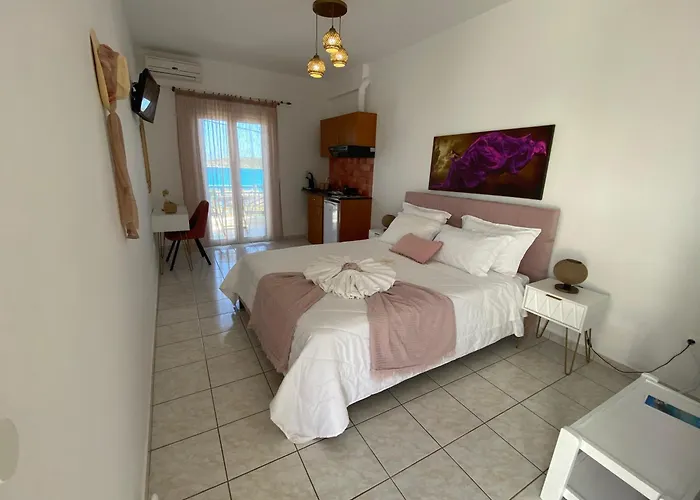 Ξενοδοχείο με διαμερίσματα Athena Kythera Διακόφτι