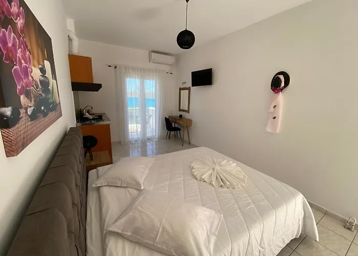 Ξενοδοχείο με διαμερίσματα Athena Kythera