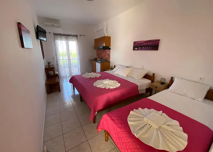 Ξενοδοχείο με διαμερίσματα Athena Kythera