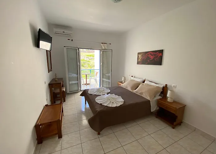 Ξενοδοχείο με διαμερίσματα Athena Kythera Διακόφτι