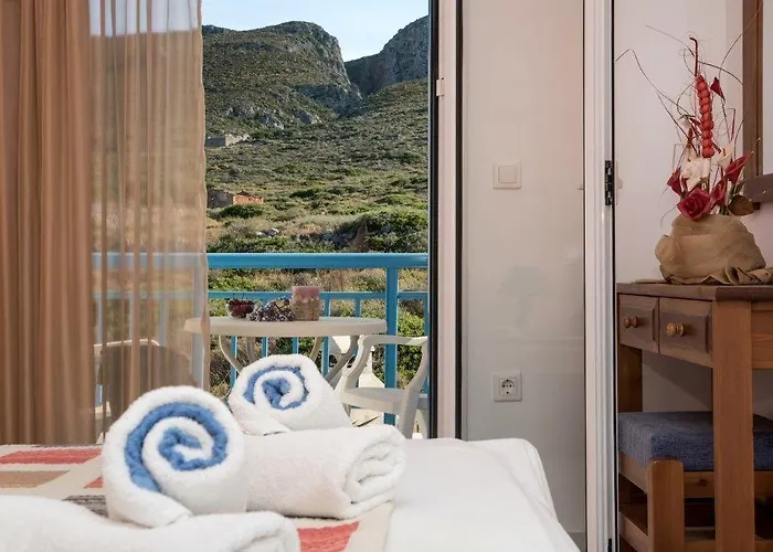 Ξενοδοχείο με διαμερίσματα Athena Kythera Διακόφτι