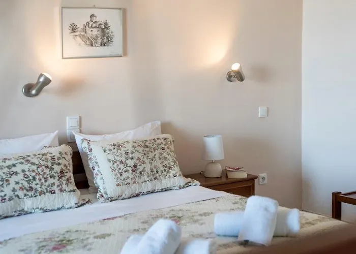 Athena Kythera Apart Otel Diakofti