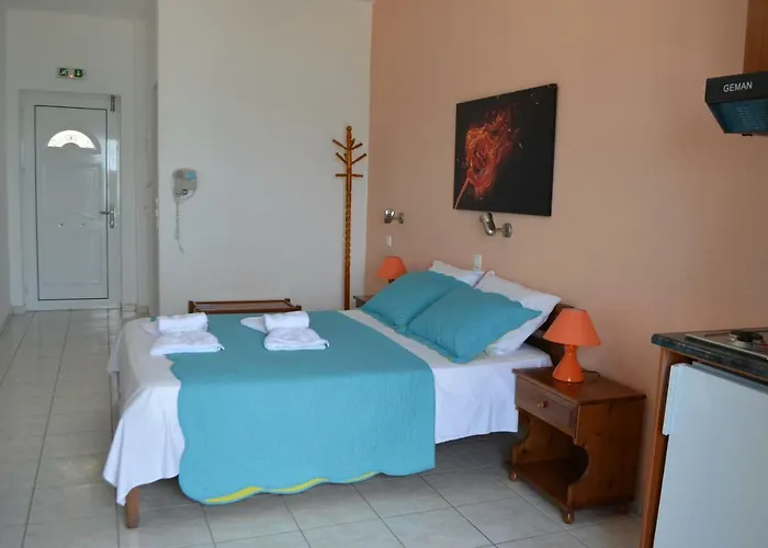 Athena Kythera Apart Otel Diakofti